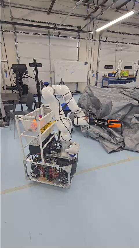 S-bot picking up multiple items